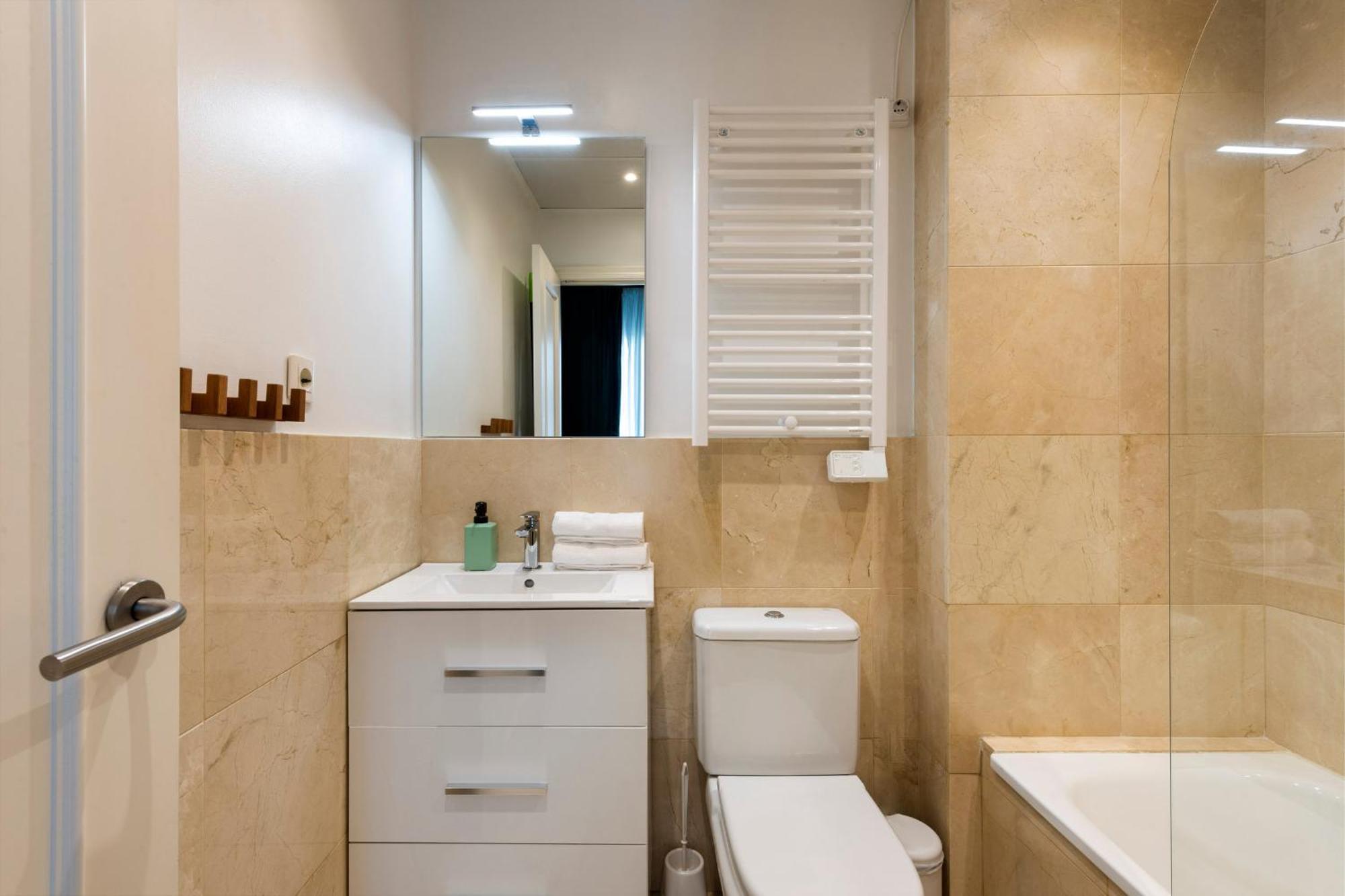 세비야 Misterhost Santiago Centrico Y Acogedor Con Piscina - Casco Historico 아파트 외부 사진