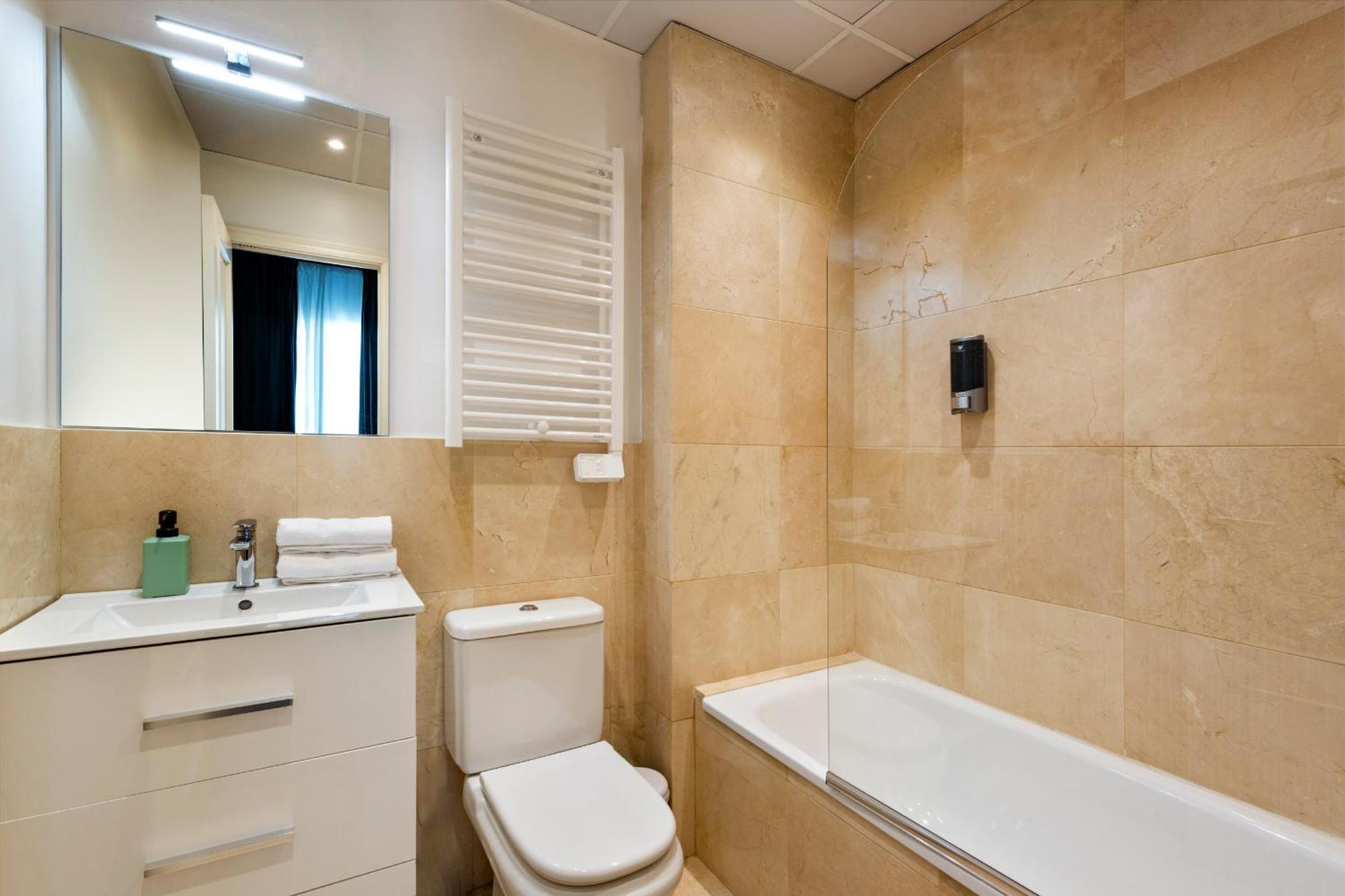 세비야 Misterhost Santiago Centrico Y Acogedor Con Piscina - Casco Historico 아파트 외부 사진